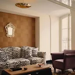 Pied A Terre Madeleine Appartement Parijs