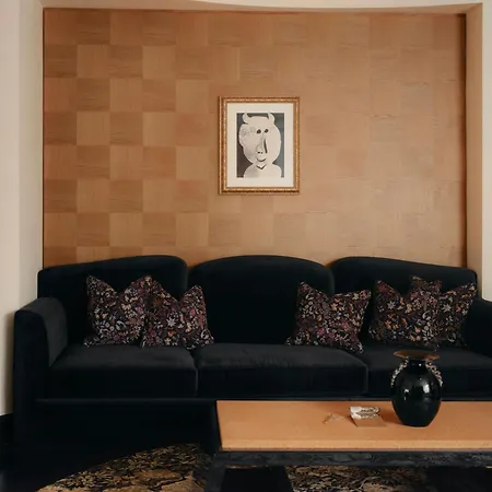 Pied A Terre Madeleine * Parijs