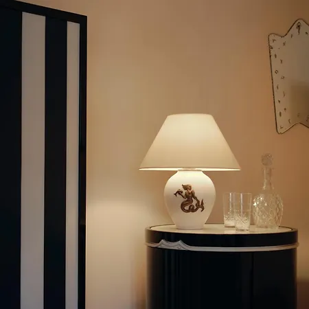 Pied A Terre Madeleine 公寓 *